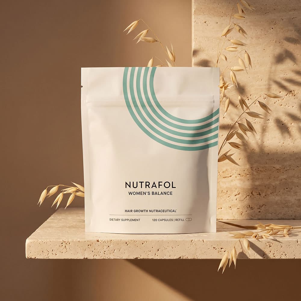 Nutrafol Women's Balance لنمو الشعر للأعمار 45+، 120 كبسولة – كيس إعادة تعبئة لشهر واحد