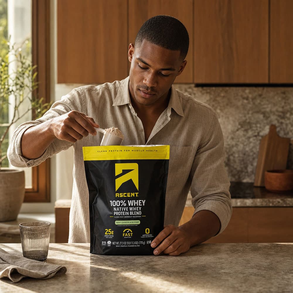 Ascent Whey Protein Isolate Powder 25g - 775 g - Mint Chocolate Chip