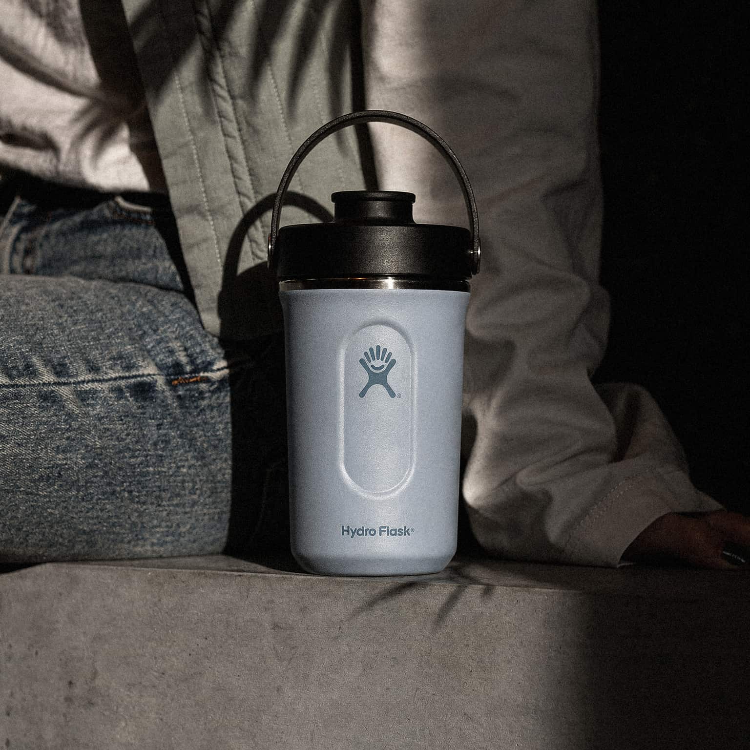 Hydro Flask Insulated Shaker Bottle 709ml - Surf