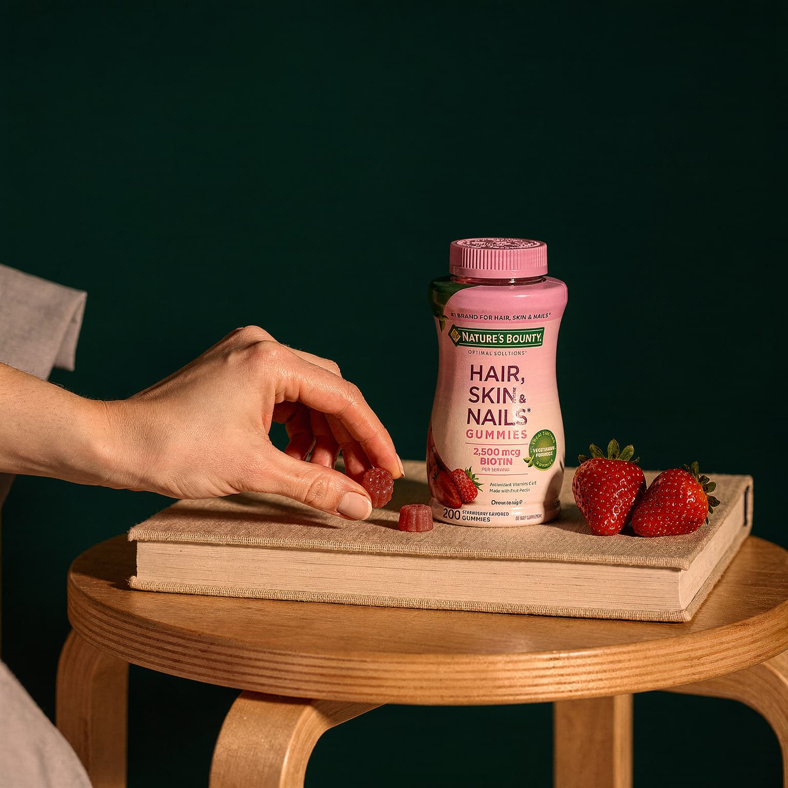 Biotin 2500mcg - 200 Strawberry Pectin Gummies