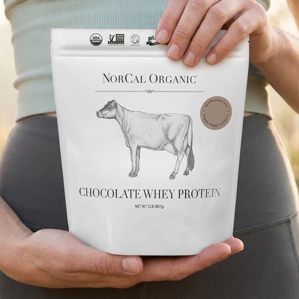Organic Chocolate Grass-Fed Whey Protein 21g - 32 Servings