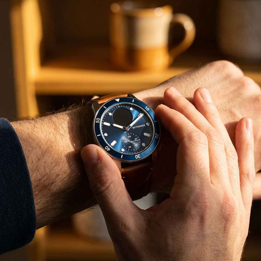 Withings ScanWatch Nova - Hybrid Smartwatch